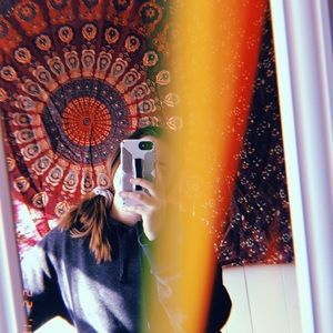 Meet your Posher, Adriana